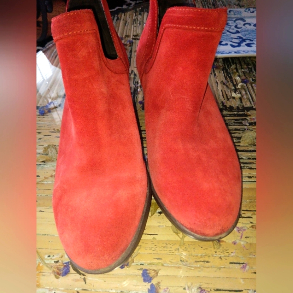 Sorel ankle boots